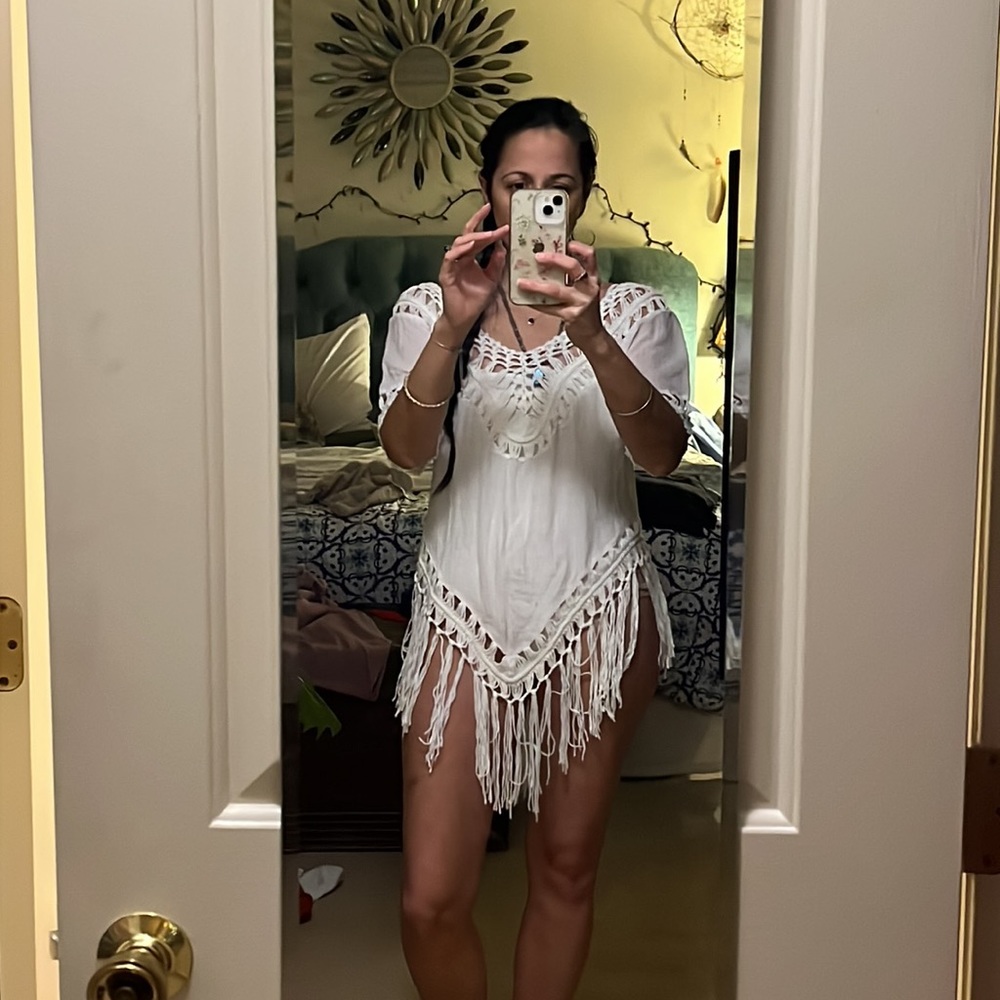 Beach coverup - Picture 4 of 4